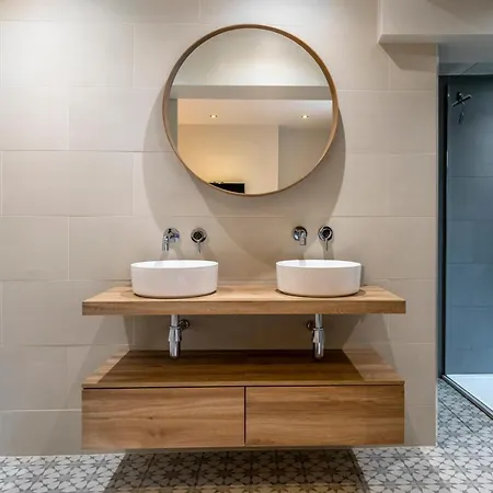 The Retreat At Dukes Townhouse 요크